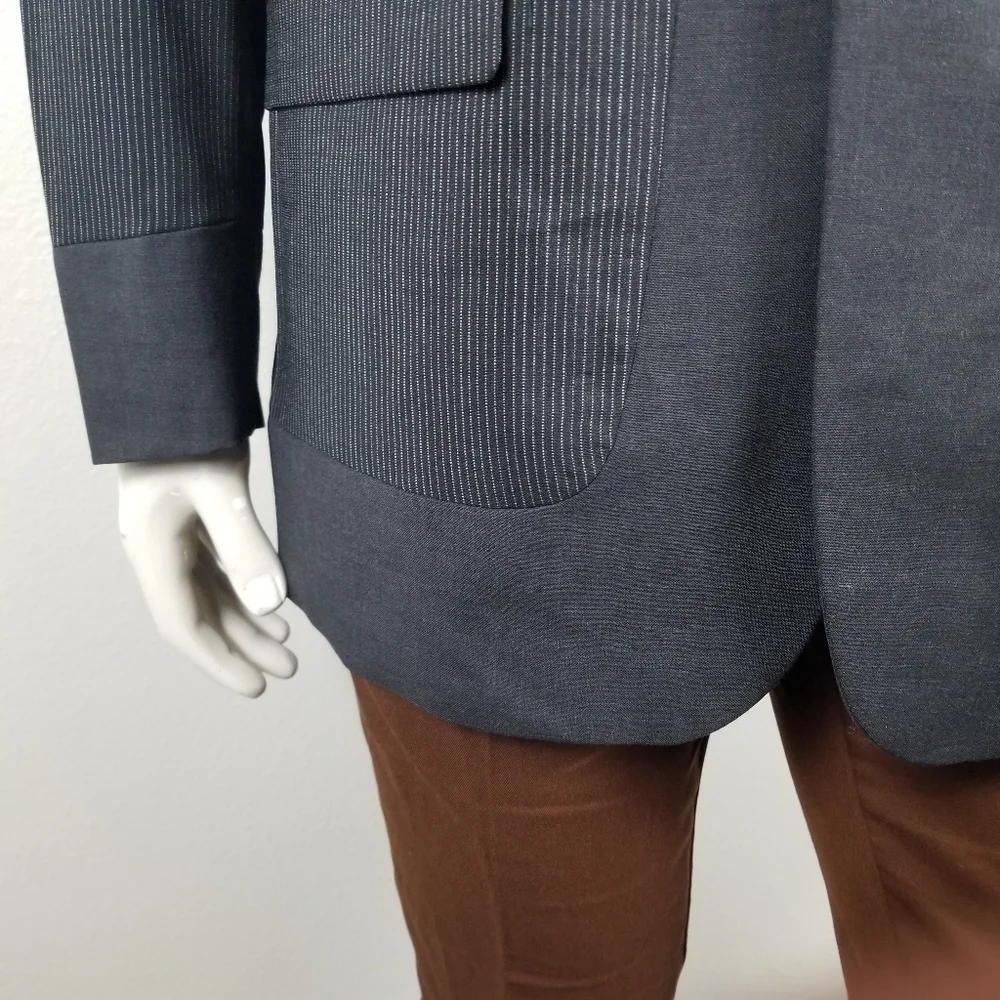 Cheap and Chic Moschino Oversized Three-Button Pinstripe Gray Blazer Size 40